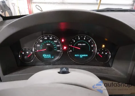 2005 Jeep Grand Cherokee Limited from USA, damaged, VIN 1J4HR58225C698896